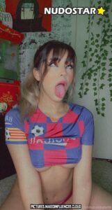 Naturebabe99 Multicolor Hair Medium Breasts Small Ass Naturebabe99 Multicolor Hair Medium Breasts Small Ass