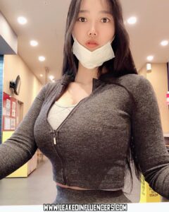Ssunbiki Influencer Body Big Breasts Big Ass Asian Girl