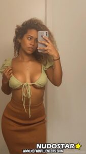 Spanishamorr Venezuelan Curvy Body Influencer Brown Hair