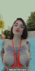 Daniela Basadre Brown Hair Inked Female Bisexual Big Breasts Daniela Basadre Brown Hair Inked Female Bisexual Big Breasts