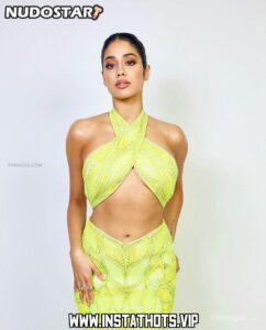 Janhvi Kapoor Actress Black Hair Female Curvy Body Straight Janhvi Kapoor Actress Black Hair Female Curvy Body Straight