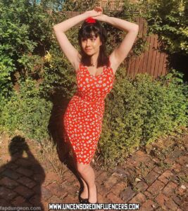 Soheila Clifford Clifford Huge Bisexual Caucasian Brown Hair Soheila Clifford Clifford Huge Bisexual Caucasian Brown Hair