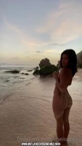 Tita Sahara Slim Body Bisexual Showing Tits Showing Ass Tita Sahara Slim Body Bisexual Showing Tits Showing Ass